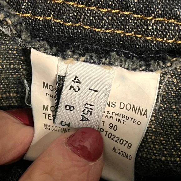 #CCC——MOSCHINO DENIM SKIRT SIZE 8 - Picture 2 of 8